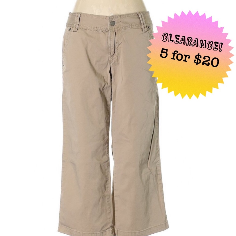 💝 Calvin Klein Cropped Khakis